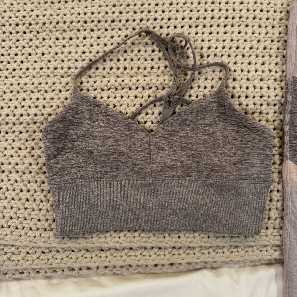 ALO Yoga Heather Gray Ribbed Top